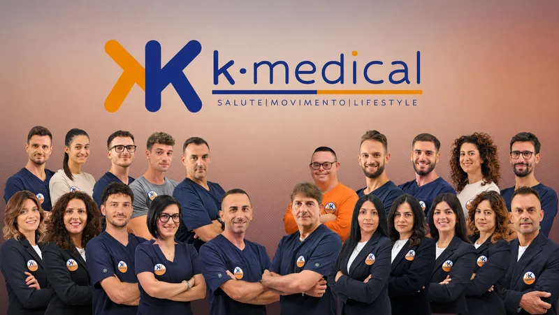 Lo staff di k·medical al completo: fisioterapisti, medici, front office e personal trainer